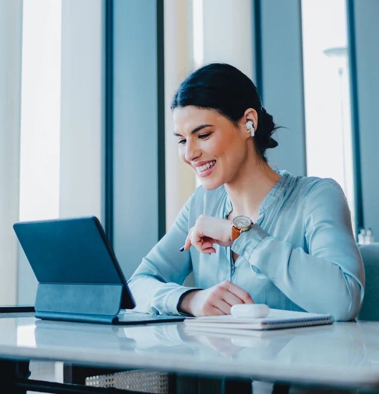 masthead-teams-phone-mb